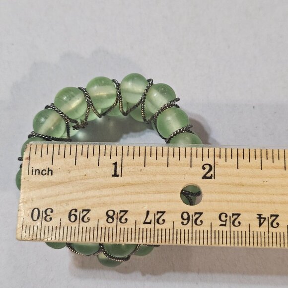 Vintage Green Glass Beads and Wire 2 Inch Napkin Rings Set of 10 - Picture 10 of 11